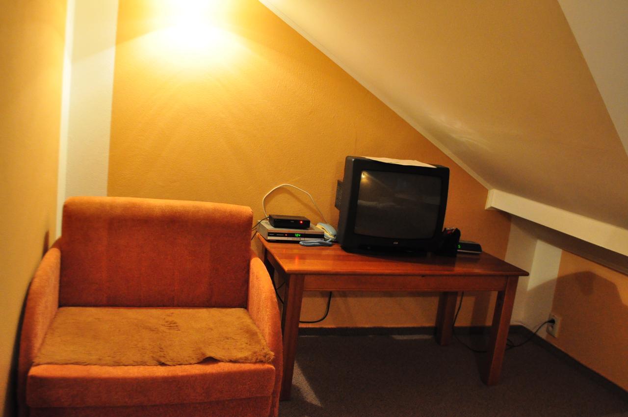 Hotel Mladost Lipany Buitenkant foto